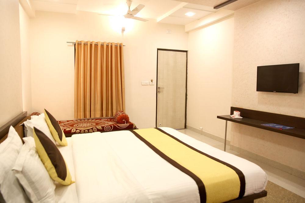 Oyo Rooms Railway Station Abu Road Экстерьер фото